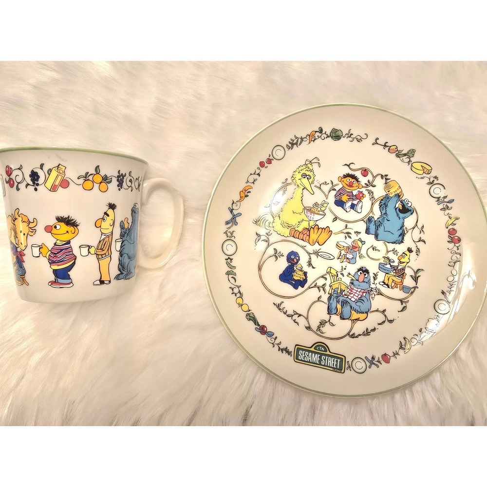 Vintage‎ 1976 Sesame Street Gorham Fine China Child's Set